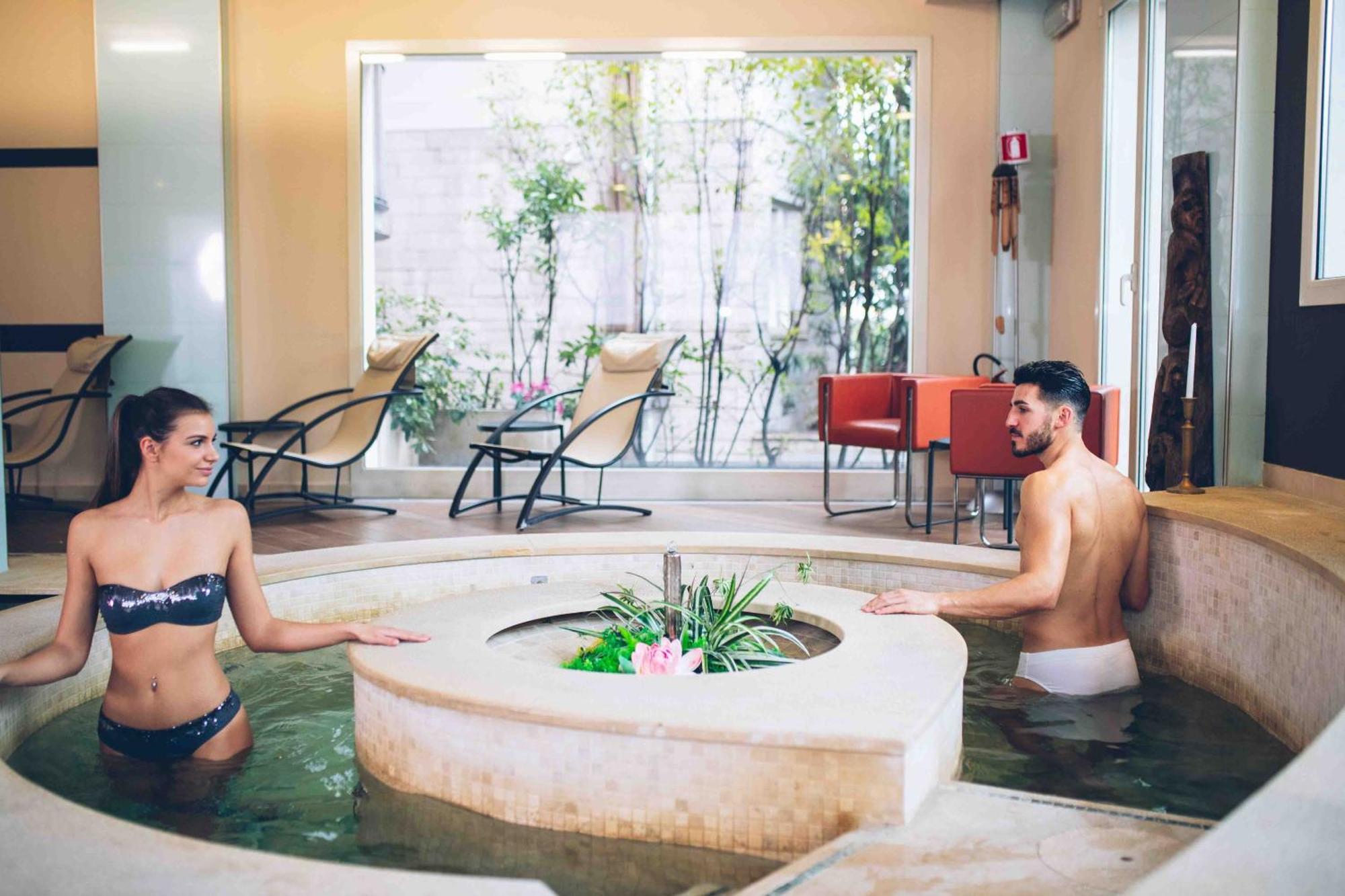 Rizzi Aquacharme Hotel & Spa Darfo Boario Terme Exterior photo