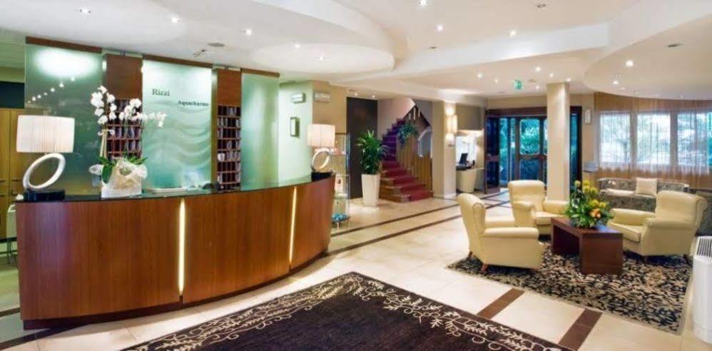 Rizzi Aquacharme Hotel & Spa Darfo Boario Terme Exterior photo
